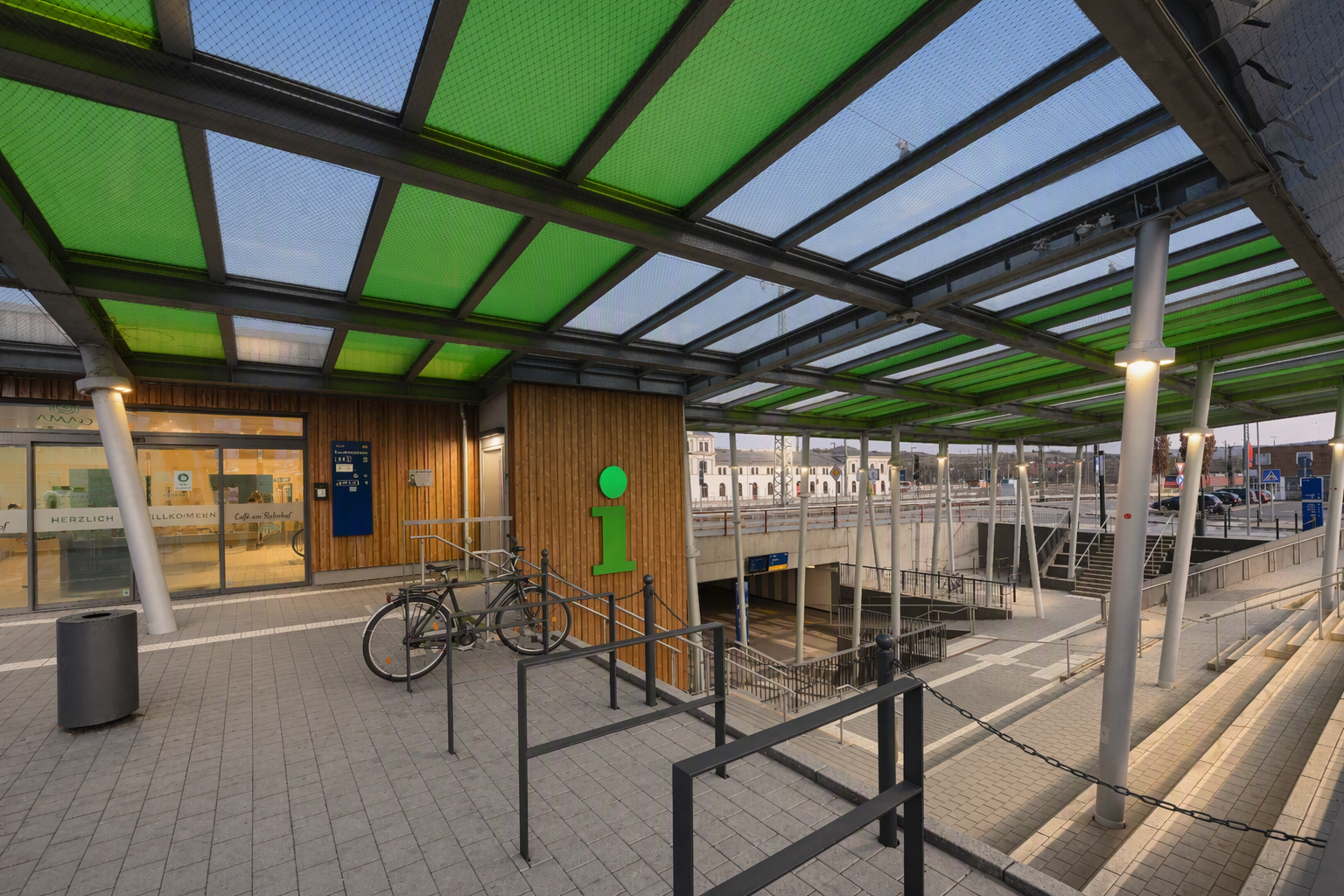 Neubau D&auml;cher am Bahnhof Bebra 