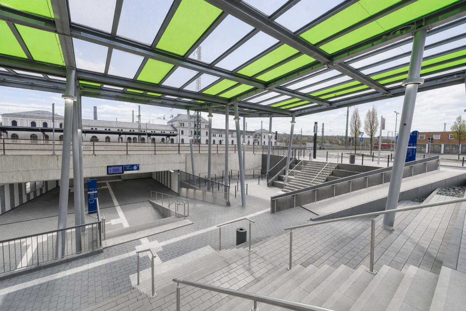 Neubau D&auml;cher am Bahnhof Bebra 